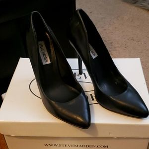 Steve Madden Pumps